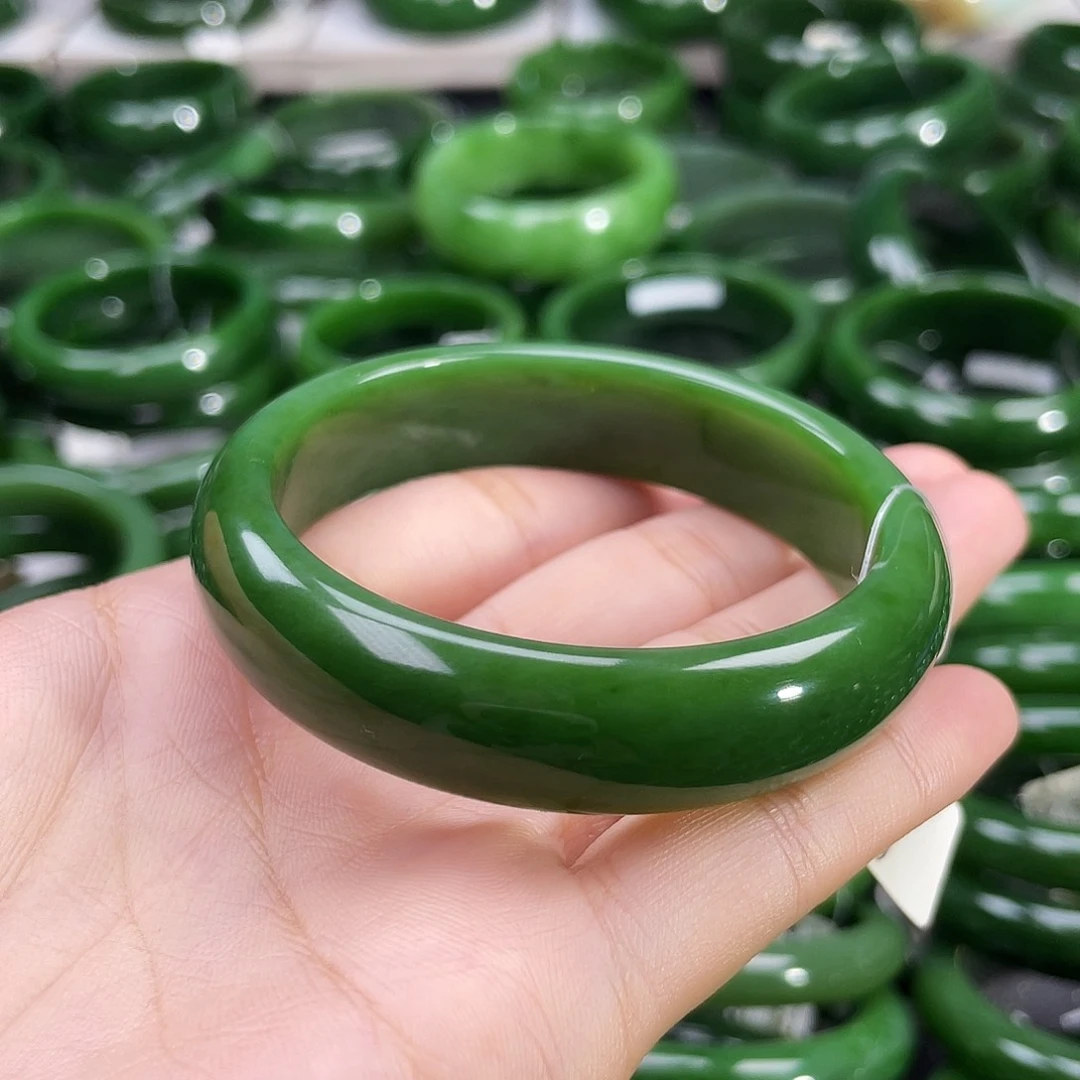 未镶嵌手镯和田玉（碧玉）
