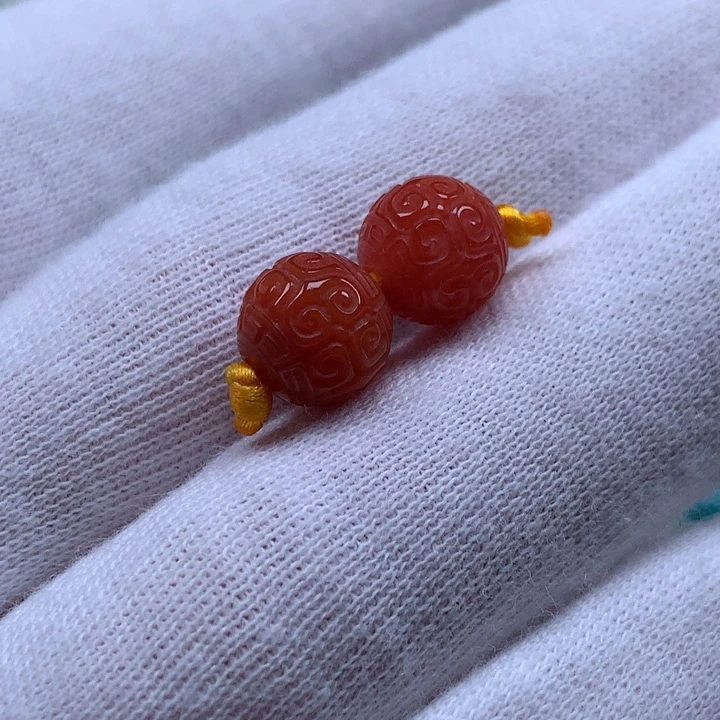 未镶嵌南红玛瑙珠宝奇石