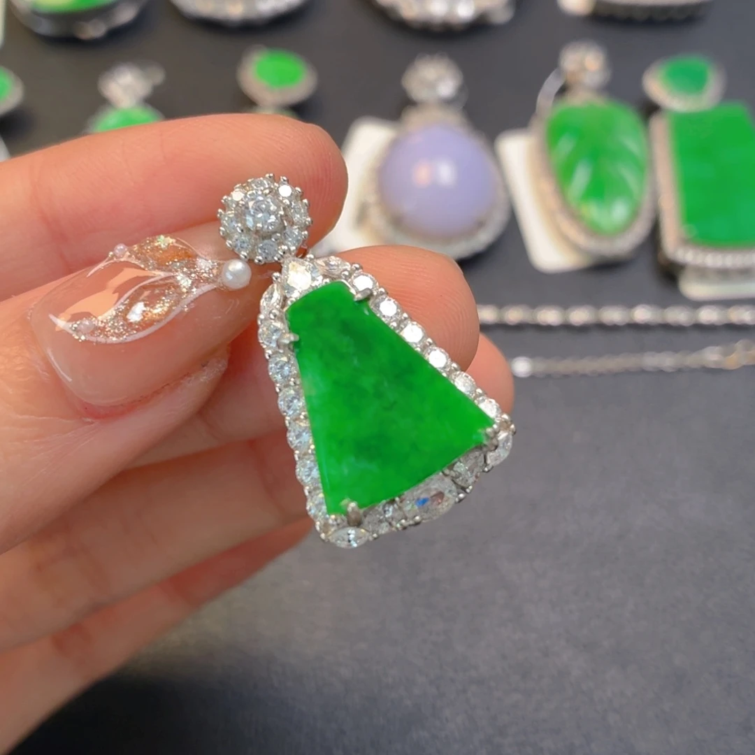 翡翠银S925镶嵌颈饰