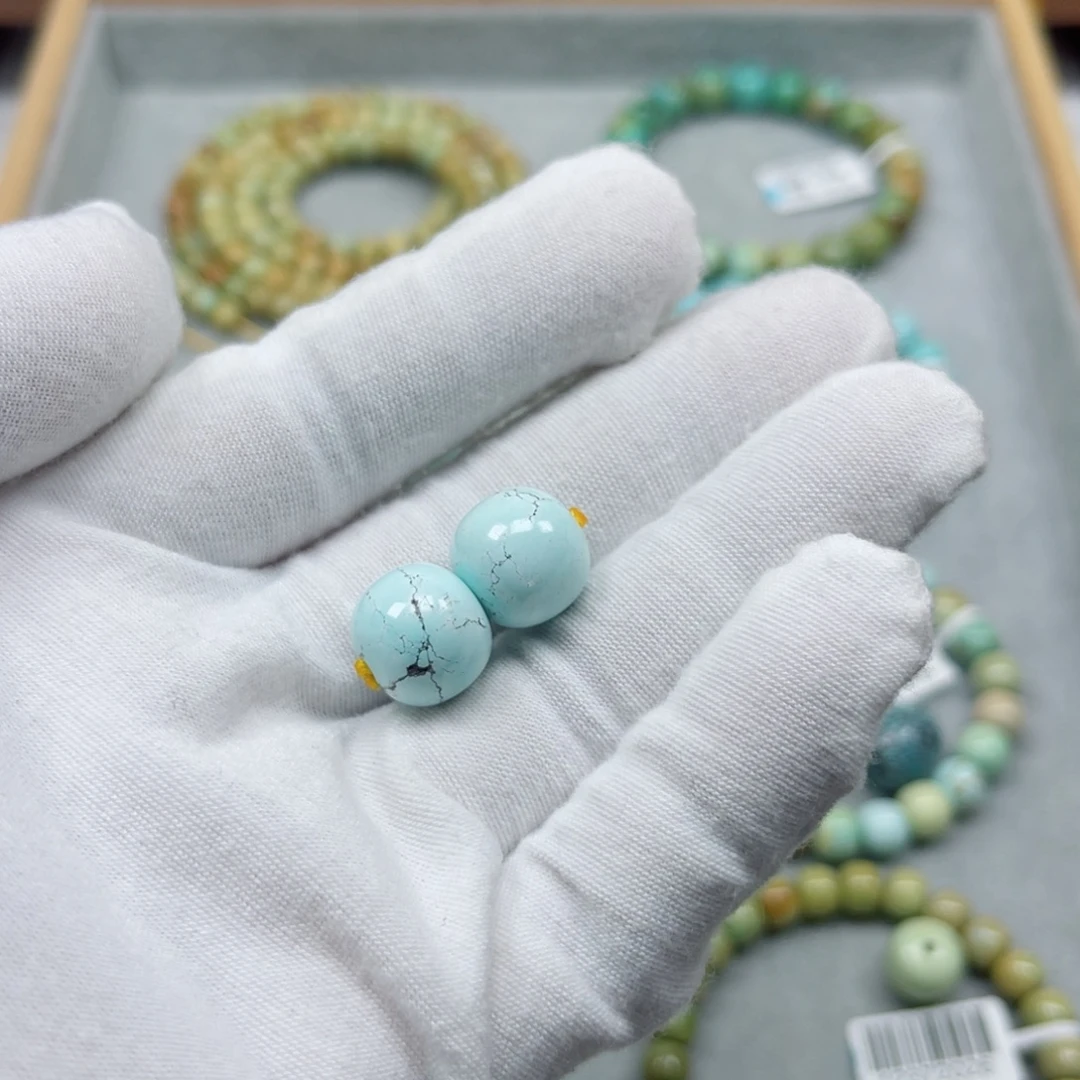 绿松石未镶嵌挂件