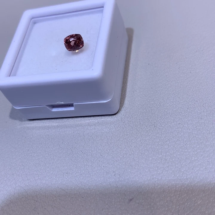 尖晶石裸石未镶嵌奥****.56分