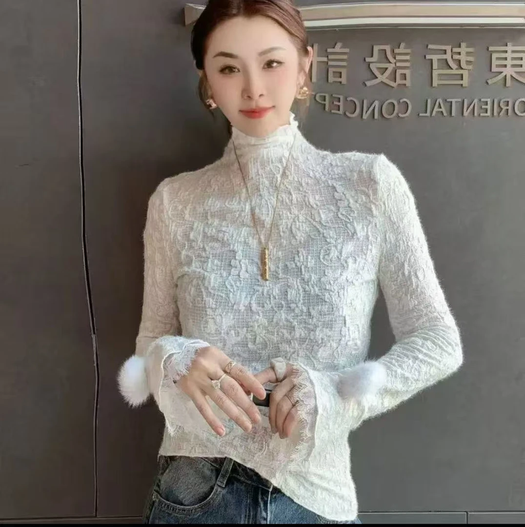 大码显瘦百搭轻奢洋气拼接蕾丝打底上衣