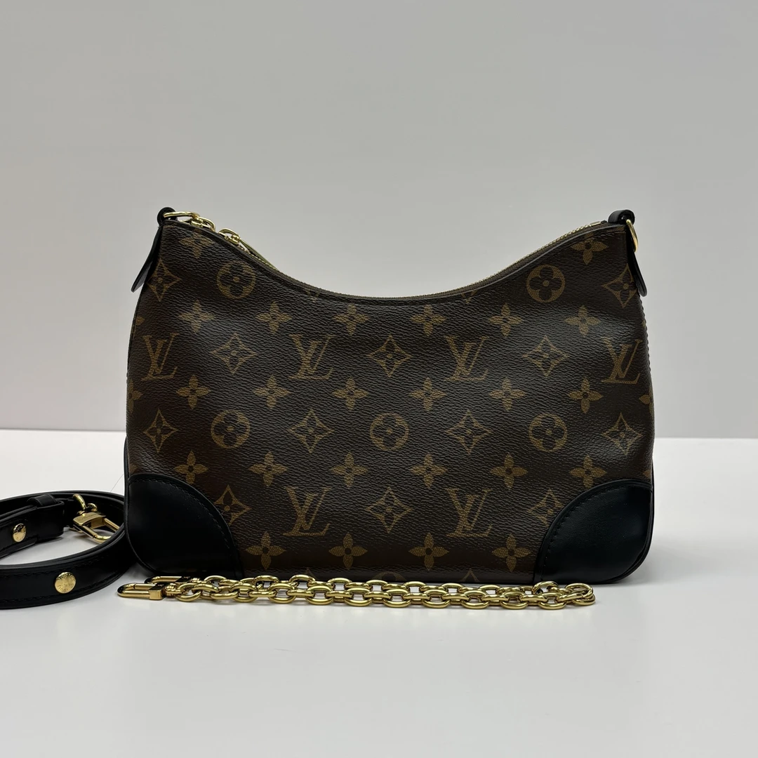 95新 LV 路易威登芯片款老花黑牛角包单肩斜挎包 08502