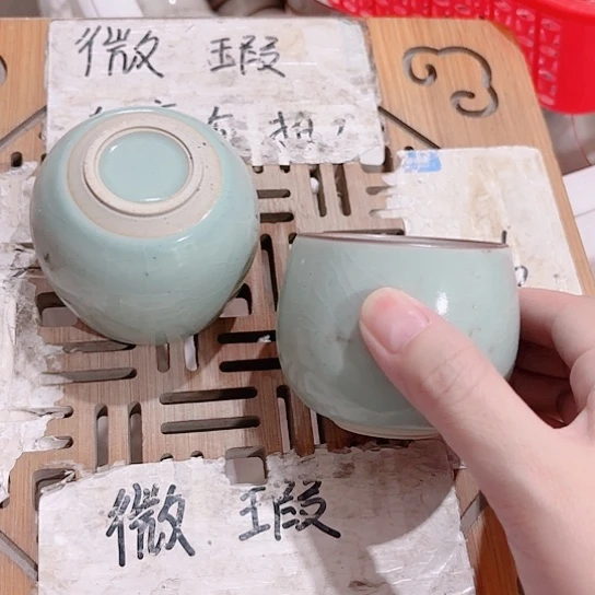 微瑕介意的勿拍，喜欢再下单，谢谢支持