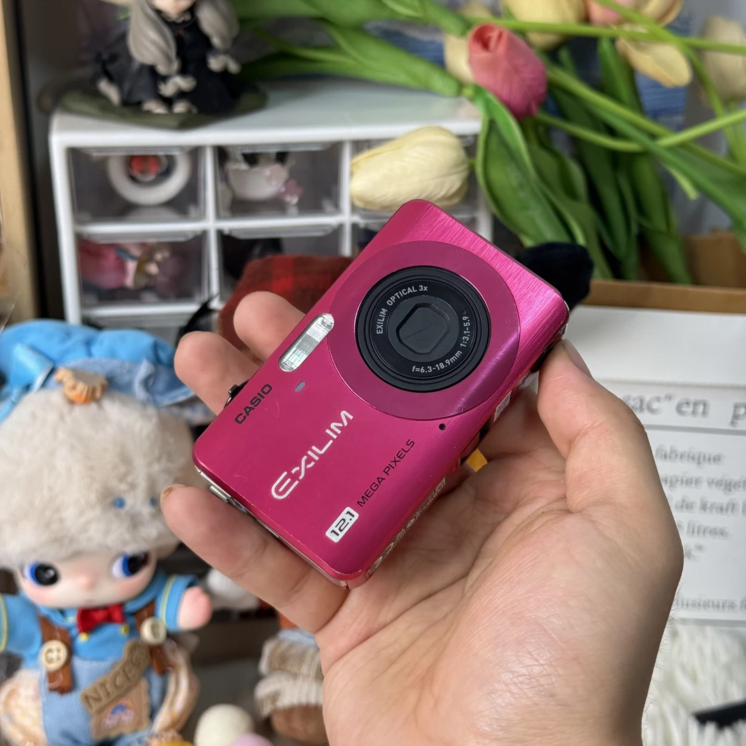 9新 Casio/卡西欧 卡西欧z90冷白皮柔焦适合新手滤镜多带配件