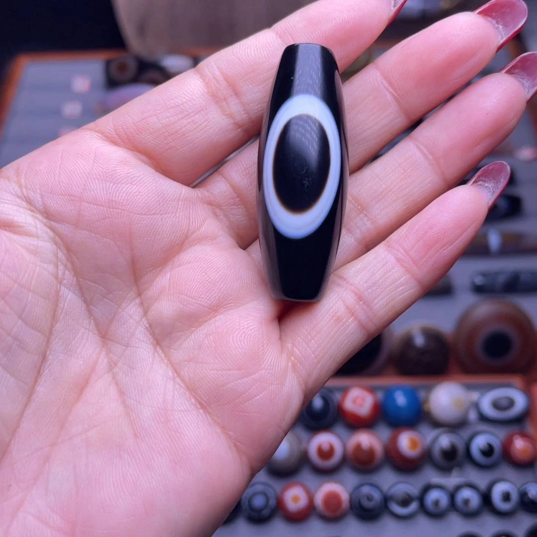 加***猫玛瑙/玉髓未镶嵌颈饰