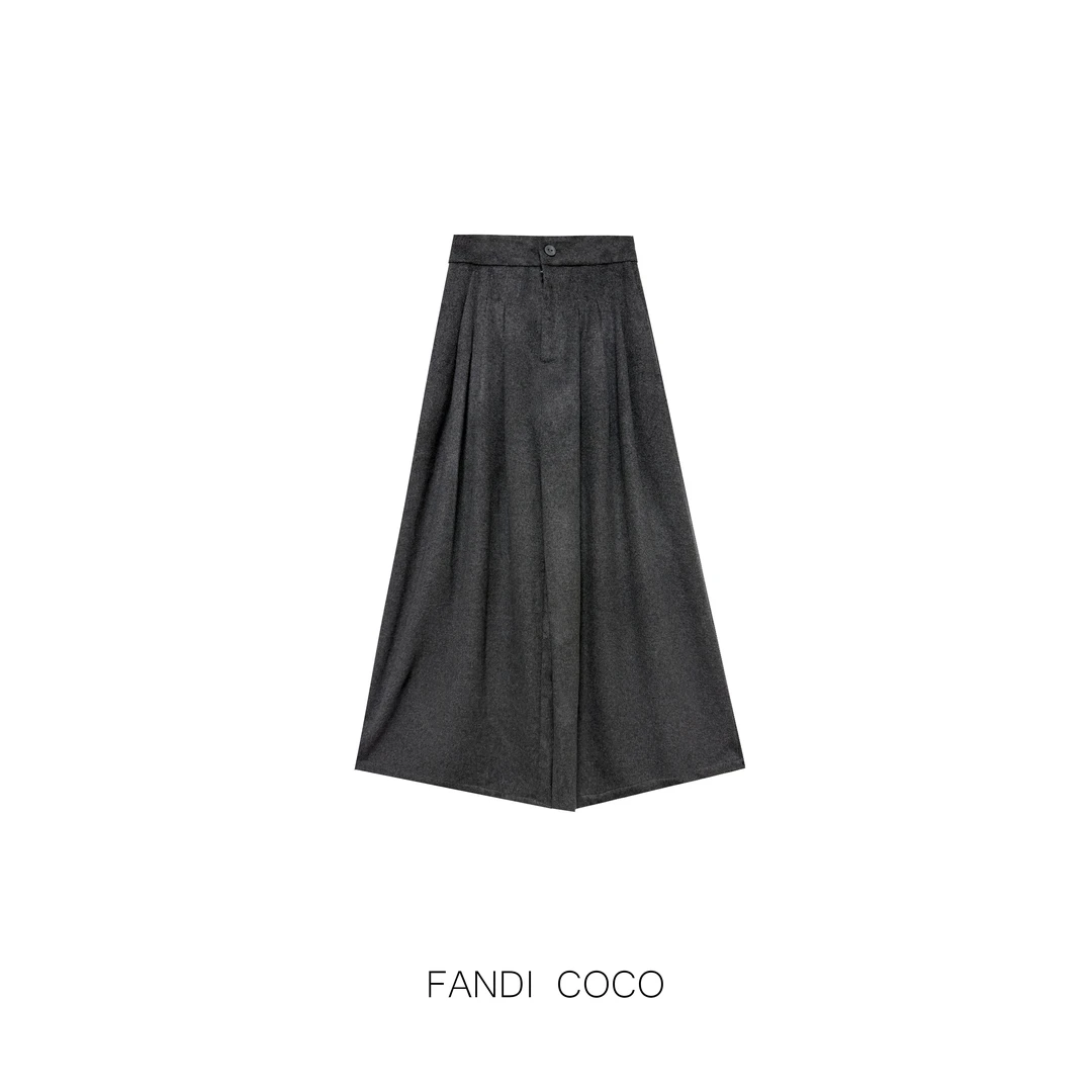 FANDI COCO "墨色褶章" 阔版简约高支羊绒宽松直筒裤 155