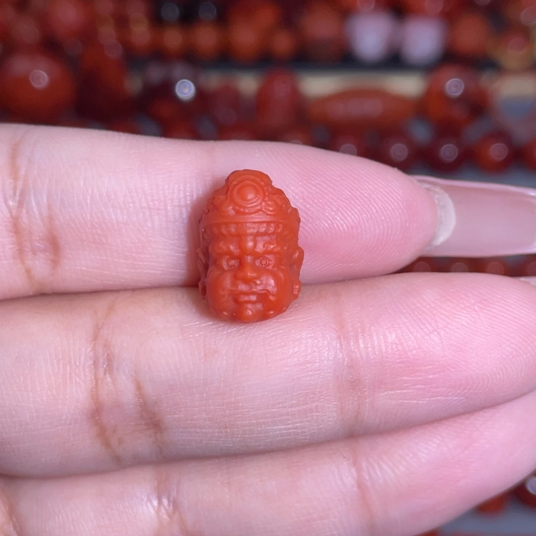 南红玛瑙未镶嵌黄财神