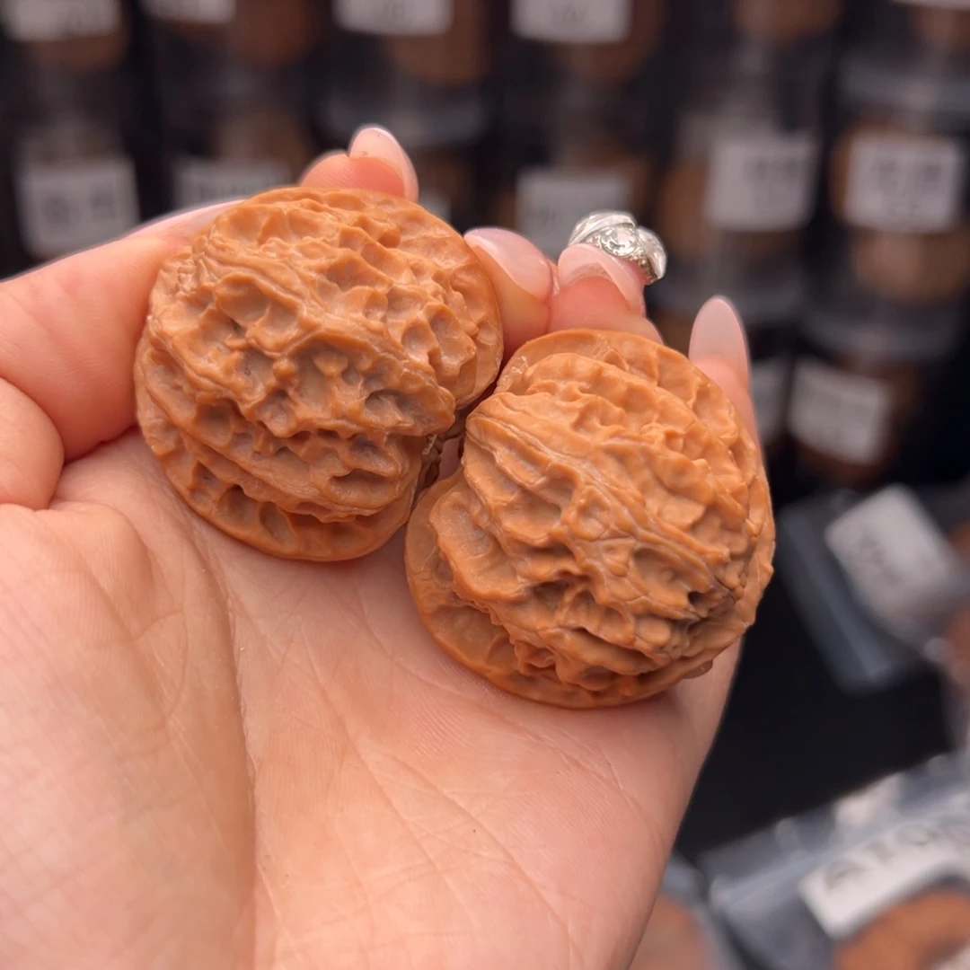 文玩核桃吊坠大***c苹果圆