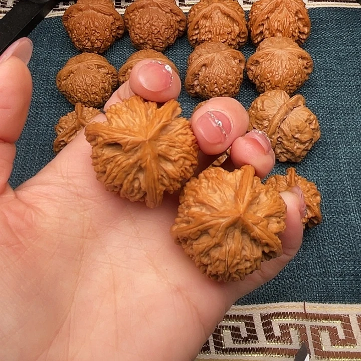 文玩核桃把件全品玉龙奔37