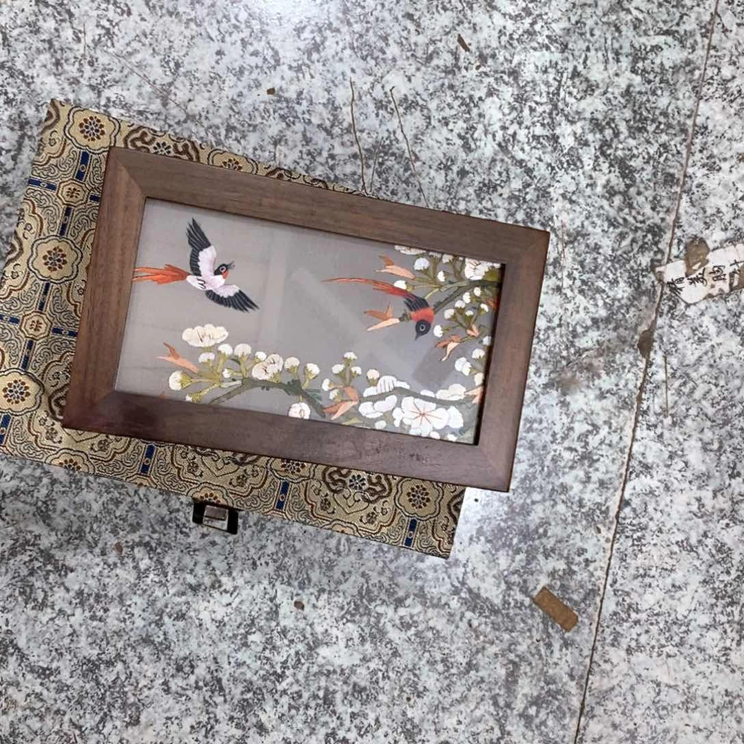 刺绣盛*安苏州纯手工制作