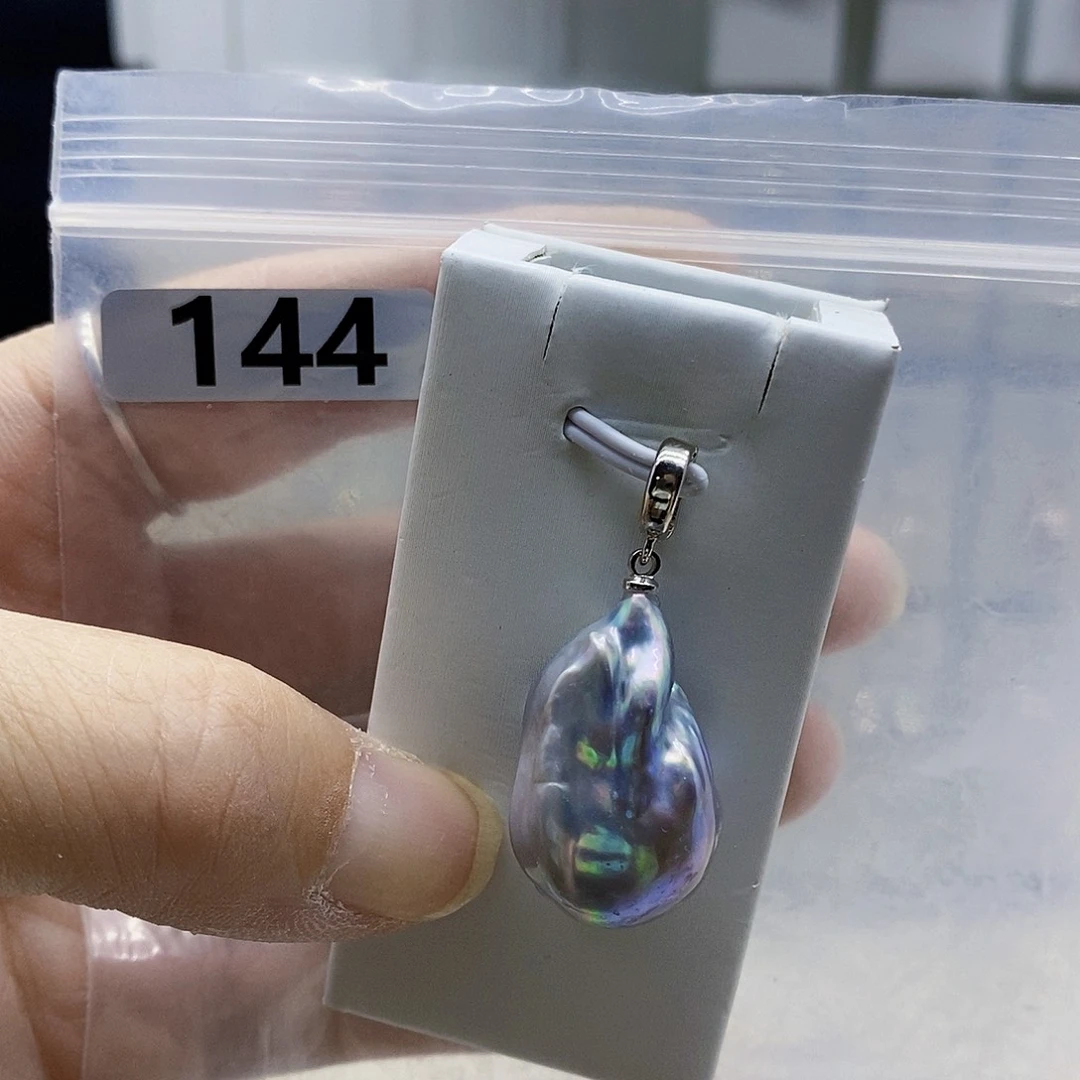 颈饰合金淡水珍珠