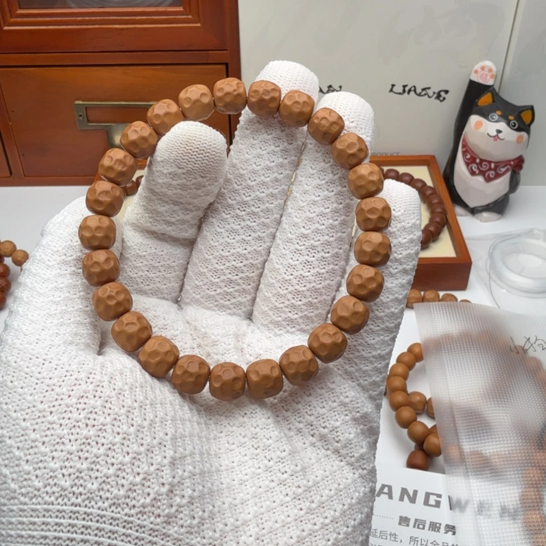 猴头核桃吊坠全品纯手工无相