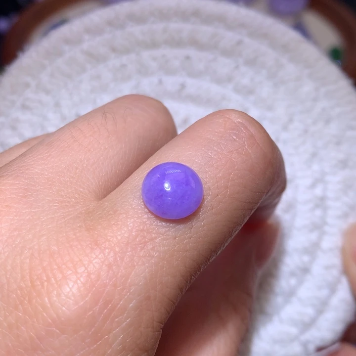 翡翠裸石红妖紫蛋面