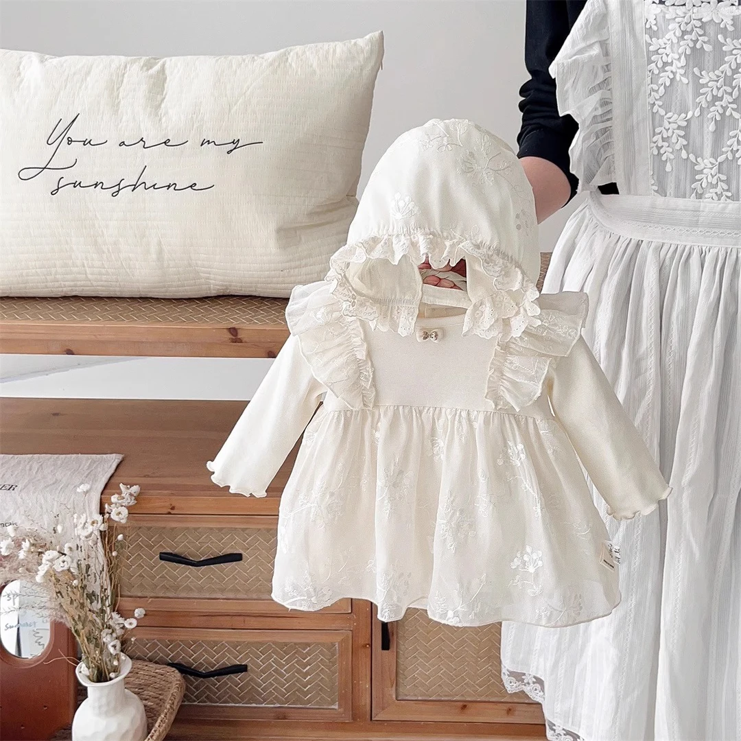 套头女蕾丝泡泡袖秋装长袖娃娃领宝宝哈衣公主风春季爬服