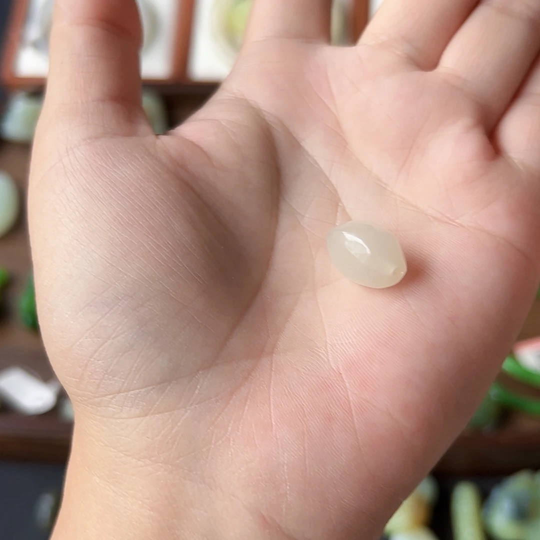 ****家吊坠(不含链)未镶嵌和田玉福利不退不换