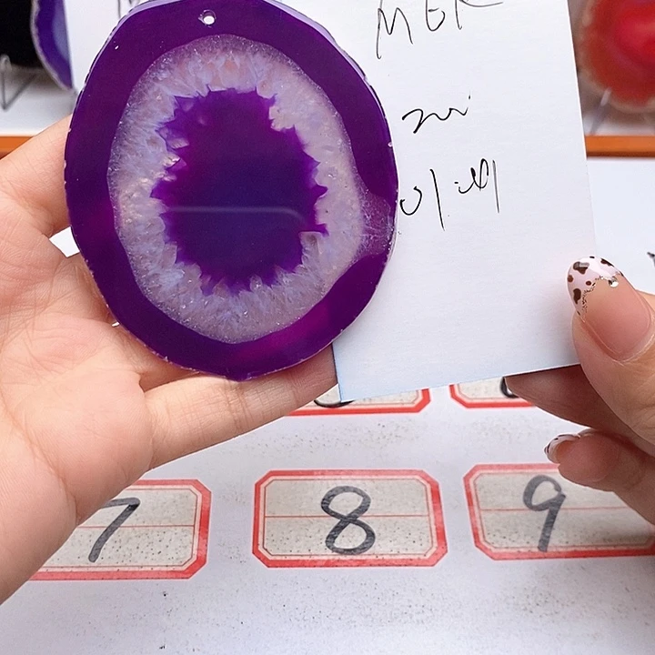 M***T玛瑙/玉髓未镶嵌颈饰