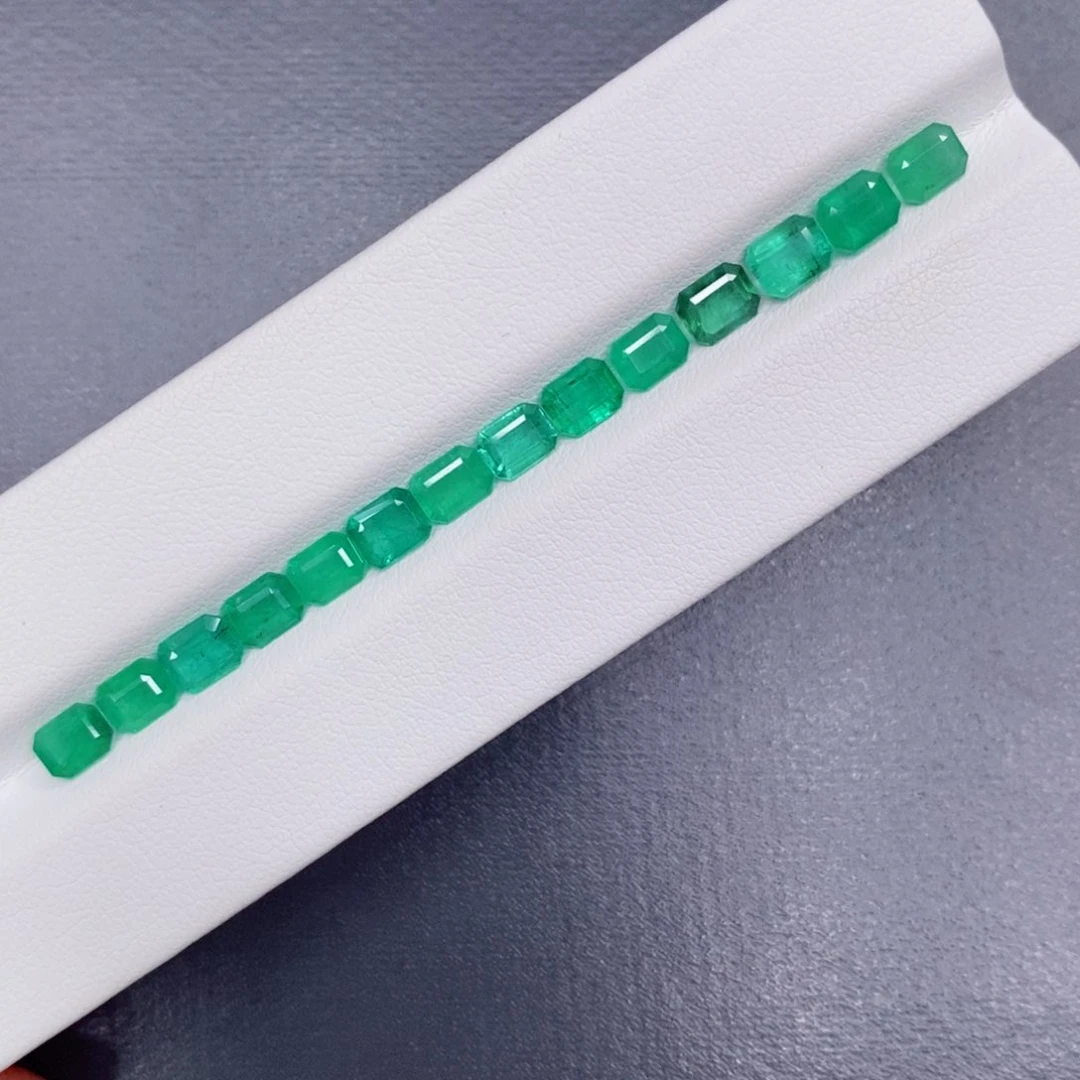 裸石祖母绿280元一粒 选好上定向 4*5mm