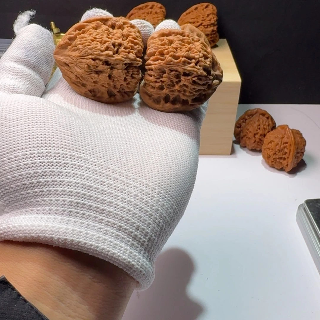 极***居文玩核桃把件4号链接43-42-42万字三角