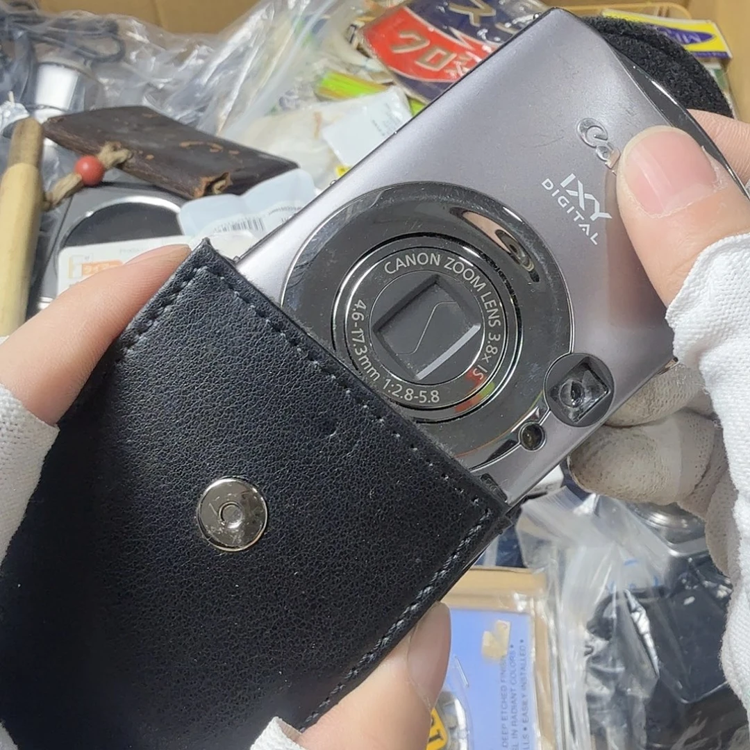 承***诺中古商品，瑕疵品，不保好坏。534