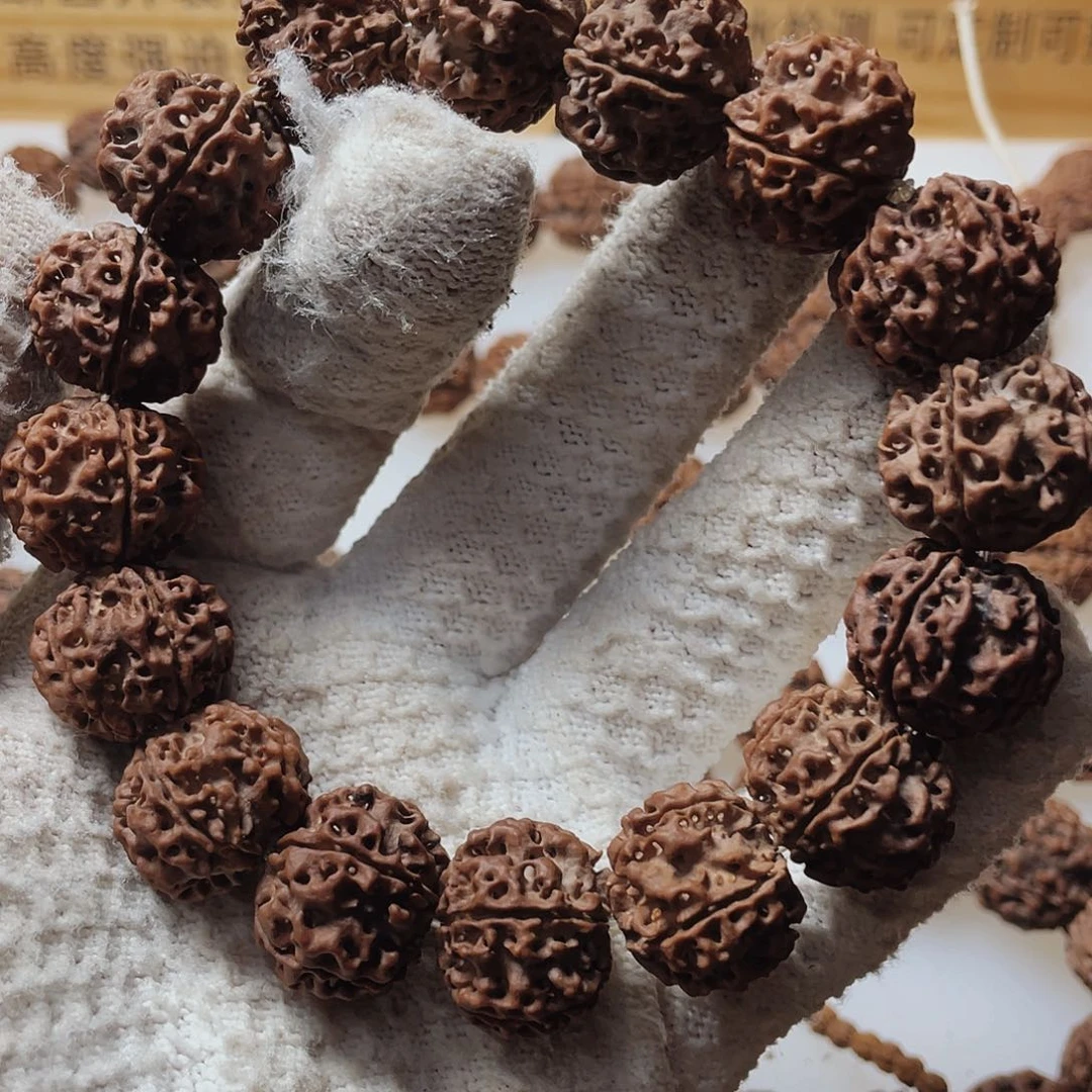 天***健金刚菩提吊坠20尺寸