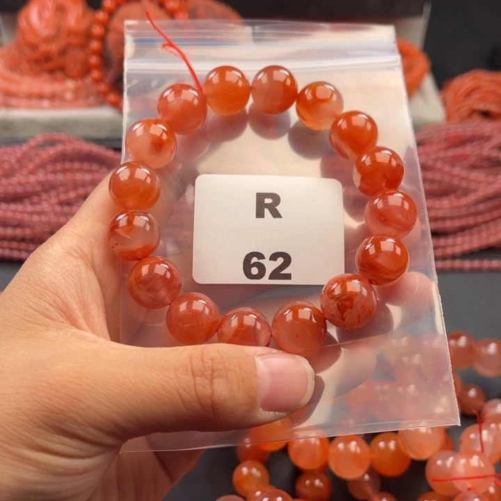 南红玛瑙未镶嵌多样性发货默认微瑕称重13mm