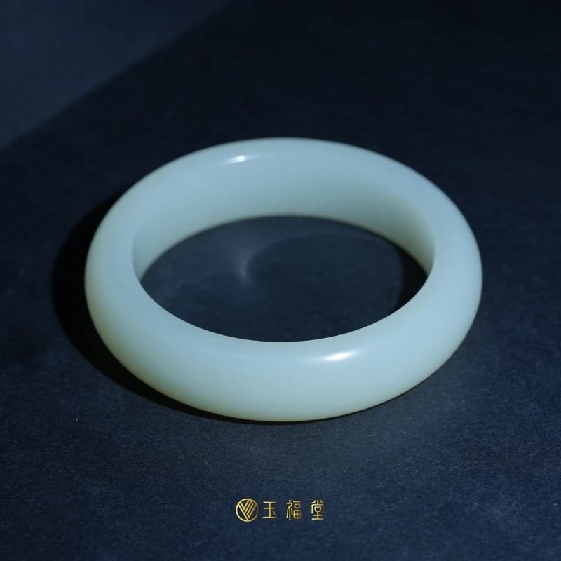 玉福堂 | 新疆和田玉且末青白玉镯 | 厚装手镯 | 小宽胎53mm