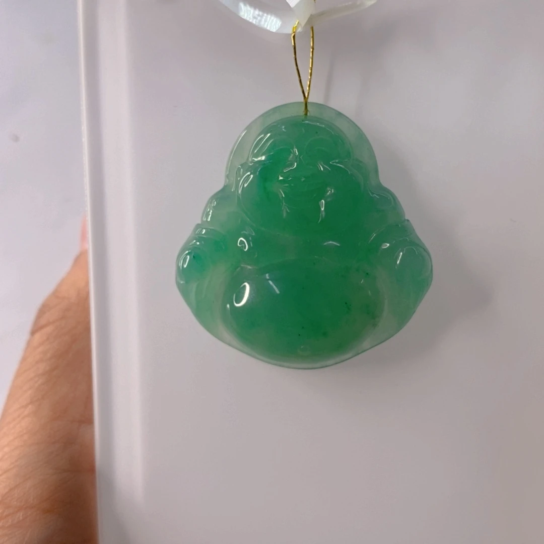 石英质玉未镶嵌颈饰