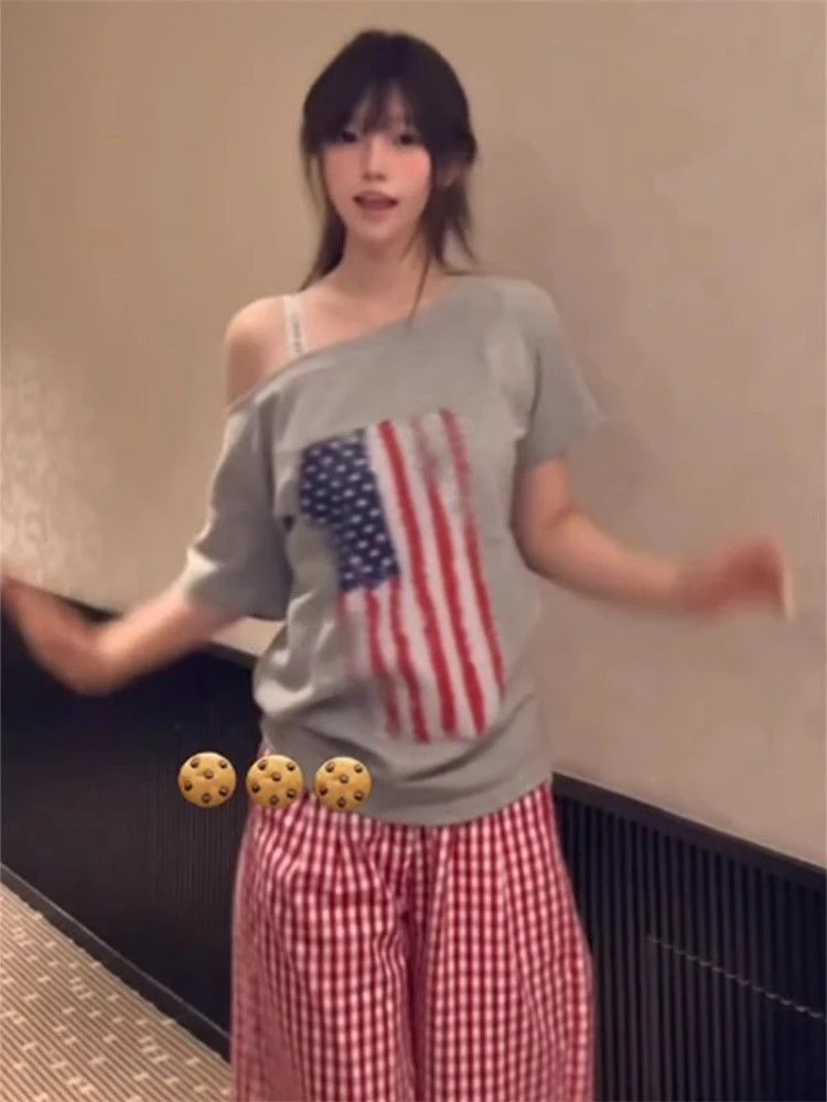 现货＊露肩旗帜灰色短袖