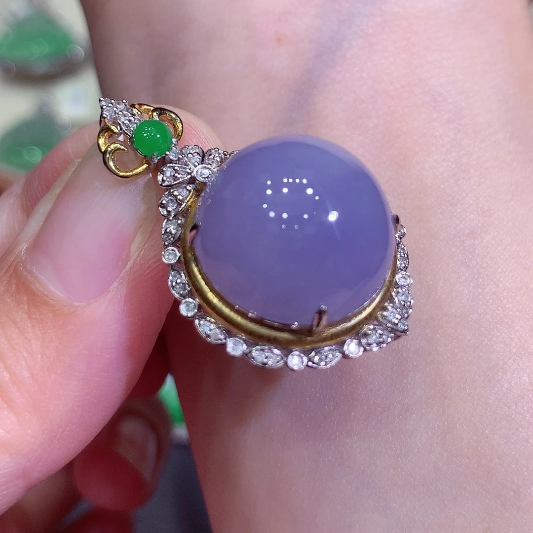 吊坠(不含链)18K金镶嵌翡翠