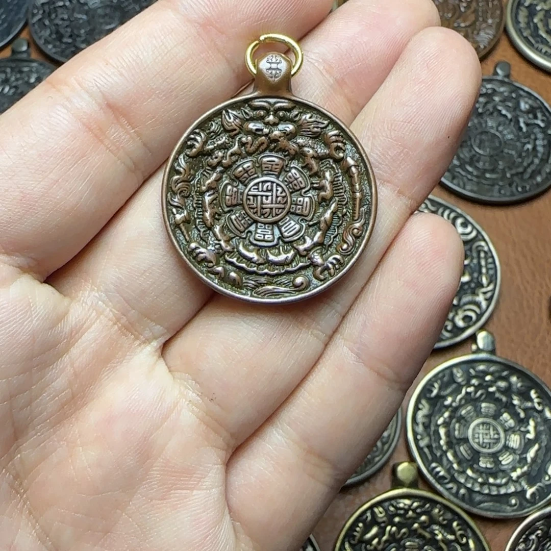 T***r泥塑精品小元素品相