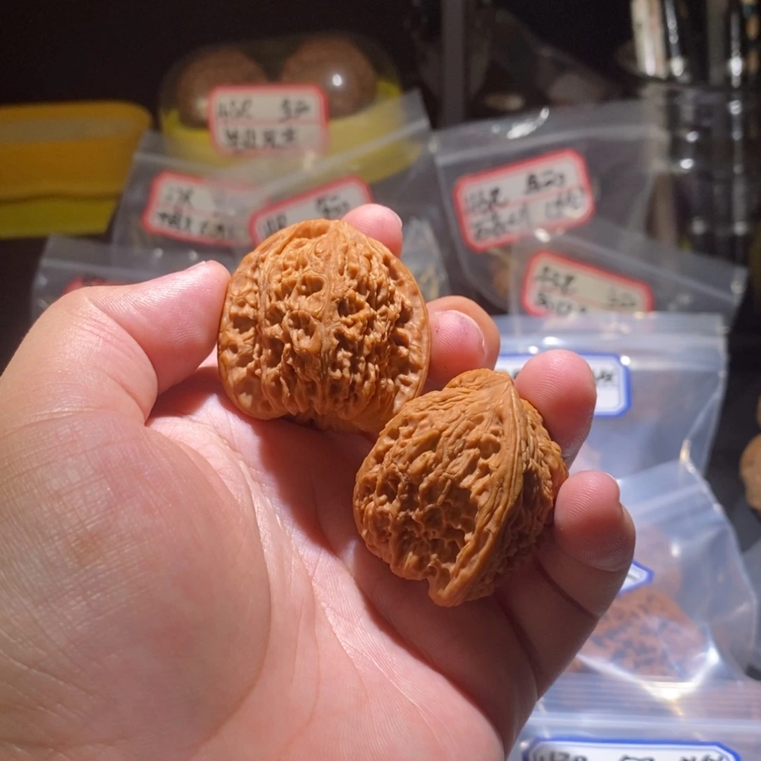 H***生文玩核桃吊坠39全品南京