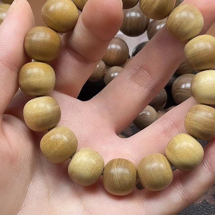 开***2檀香木老山檀1314横纹手串了