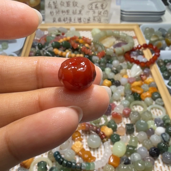 和田玉未镶嵌珠宝半成品