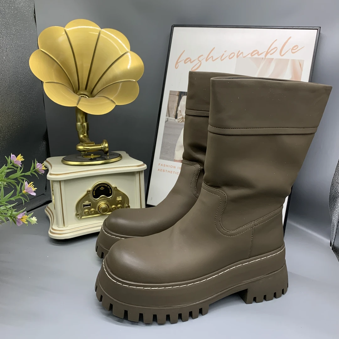 美拉德风新款~欧美马丁靴女厚底辣妹短靴子皮带扣工装靴16E14