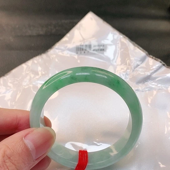 翡翠手镯未镶嵌85号