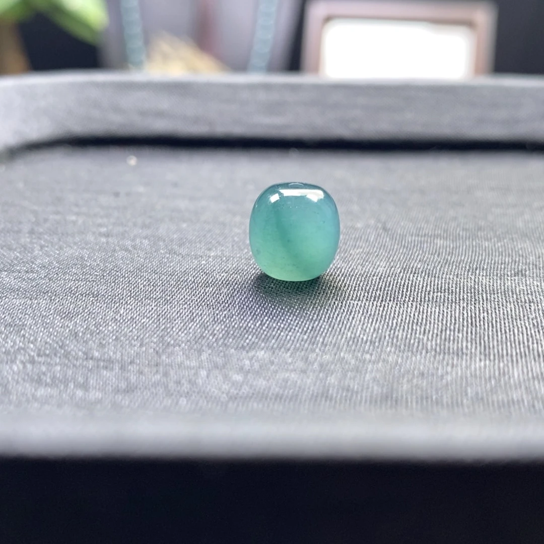 翡翠未镶嵌手链卡10左右老型珠