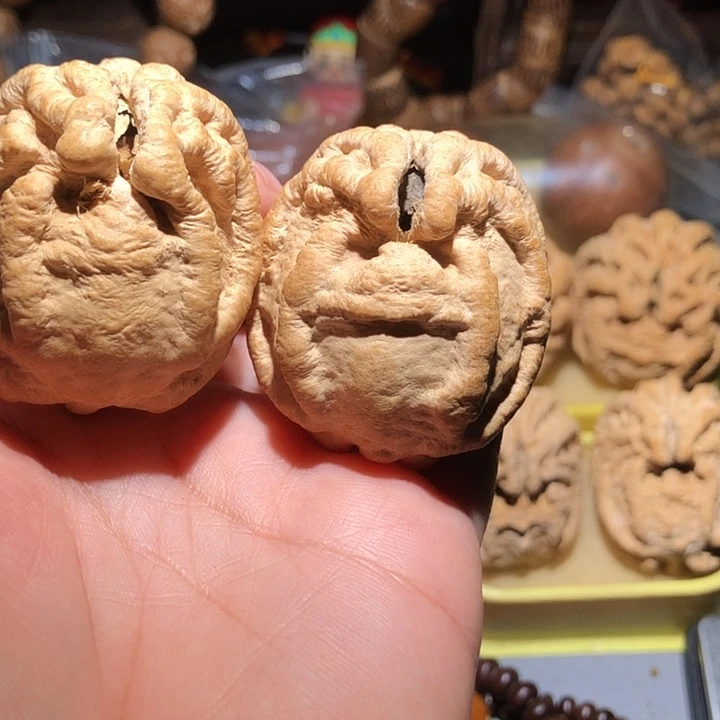 吊坠橄榄核乾坤鬼脸核桃