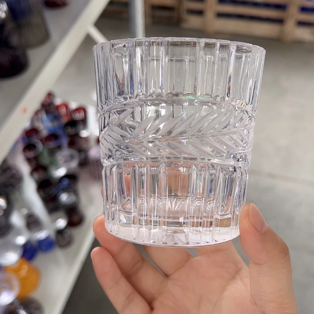 水晶玻璃高脚款微瑕一个