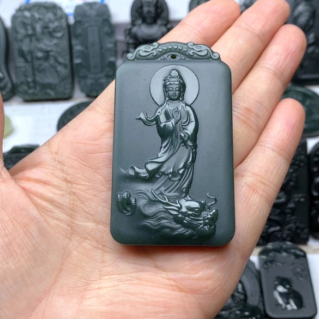 【闪购商品】颈饰未镶嵌和田玉双面雕刻