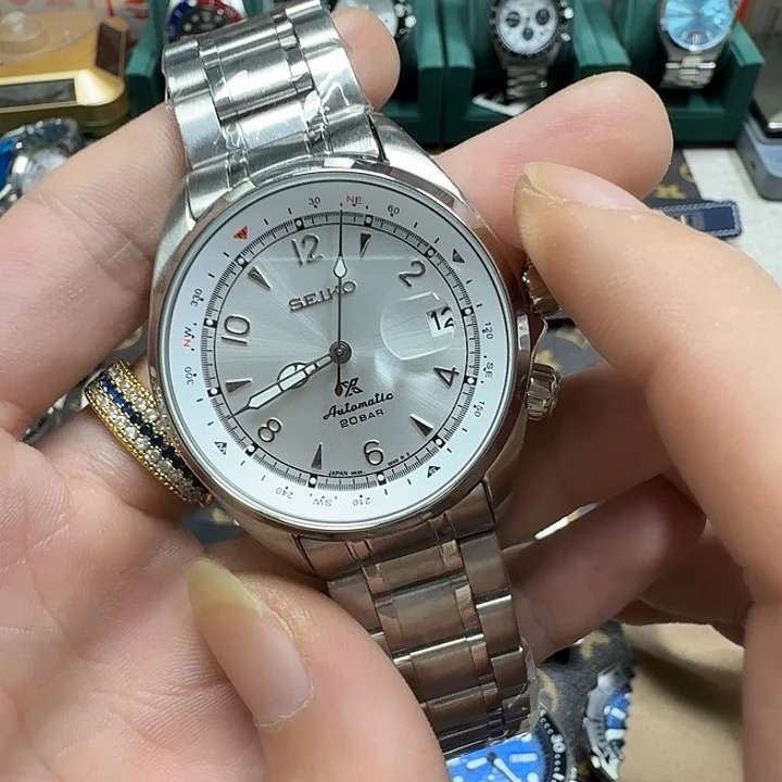 胶带白色老登一个