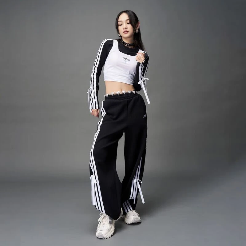 Adidas阿迪达斯长裤女裤三条纹舞动系列运动休闲裤香蕉裤KG3855