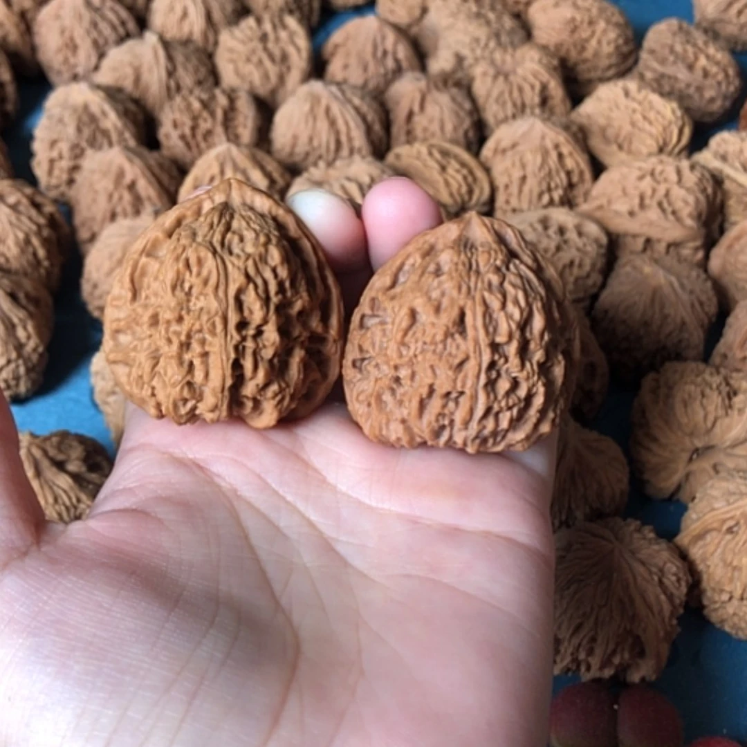 【闪购商品】文玩核桃把件布*一代将