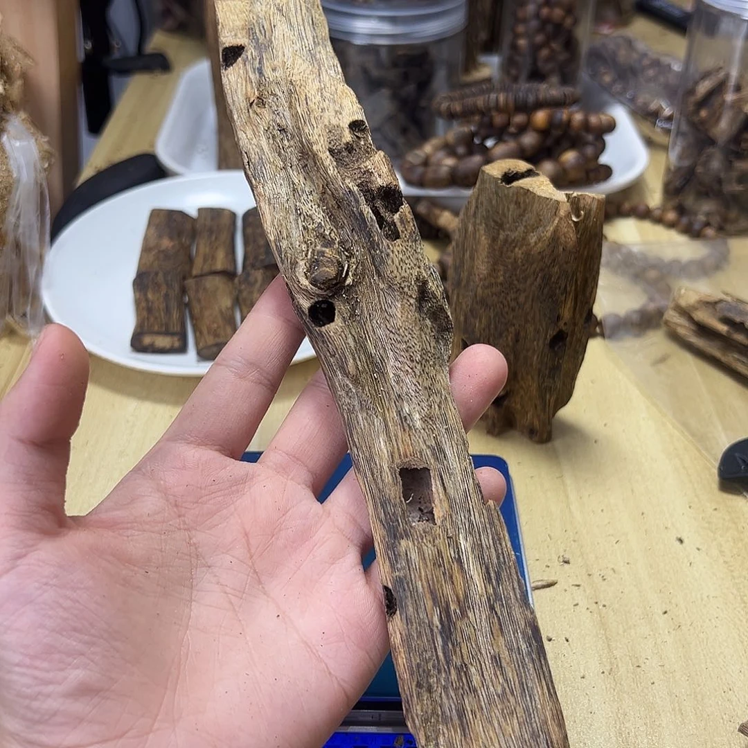 木绿奇楠虫漏原材料36克