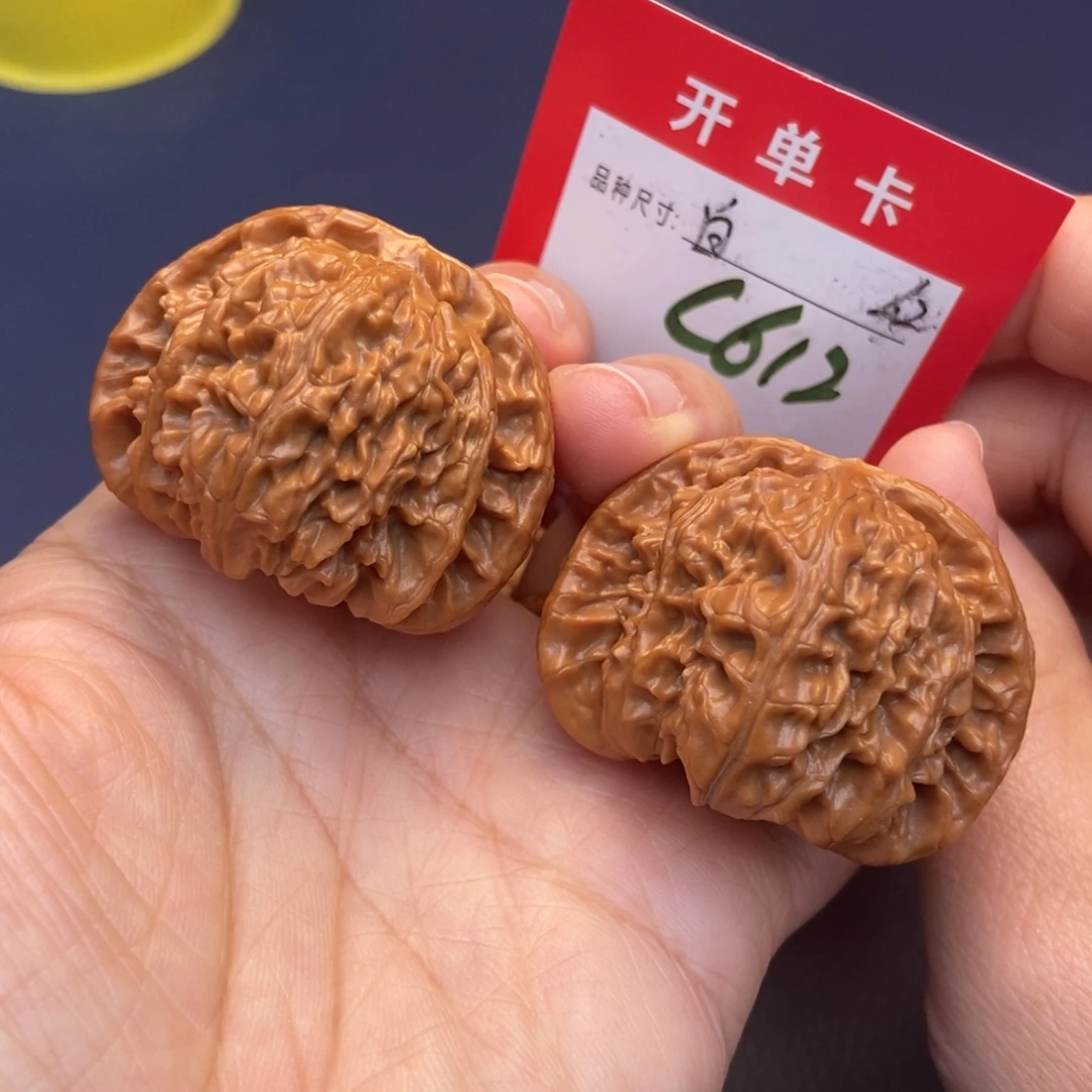 文玩核桃吊坠文玩核桃