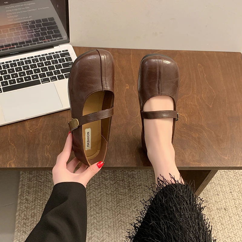 【品牌】法式复古玛丽珍鞋女2025新款平底单鞋软底晚风外穿圆头003