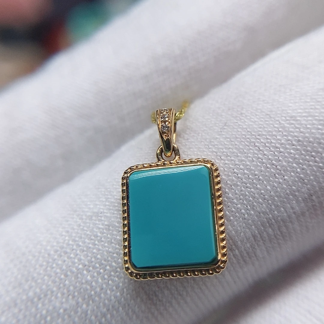 18K金镶嵌绿松石高瓷绿方糖吊坠