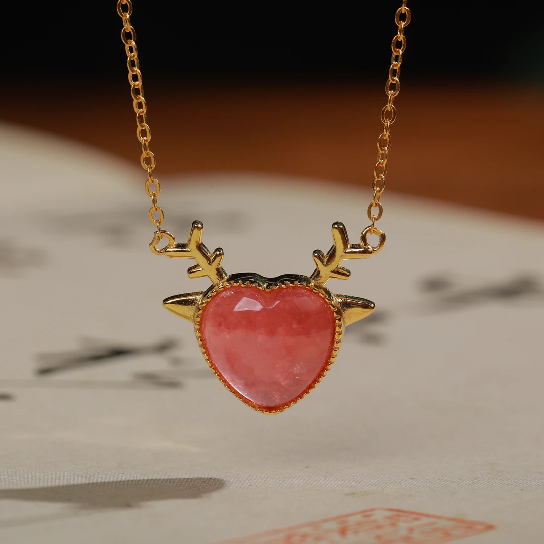 【诗语】天然红纹石吊坠项链气质轻奢时尚可爱坠链银镶女款一鹿有你