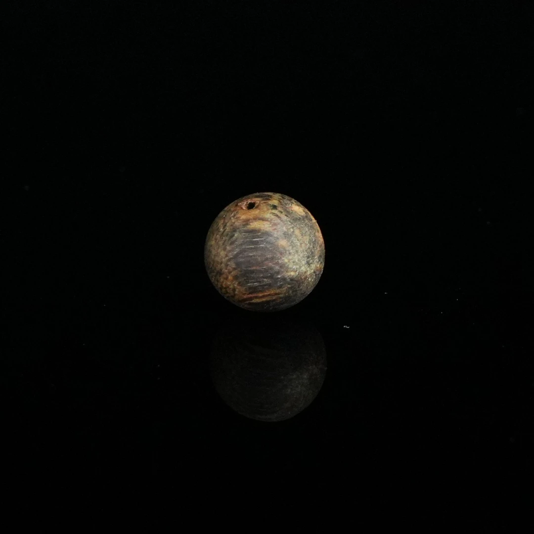 B3978 越南芽庄绿奇楠沉水单珠1.03cm 0.59g