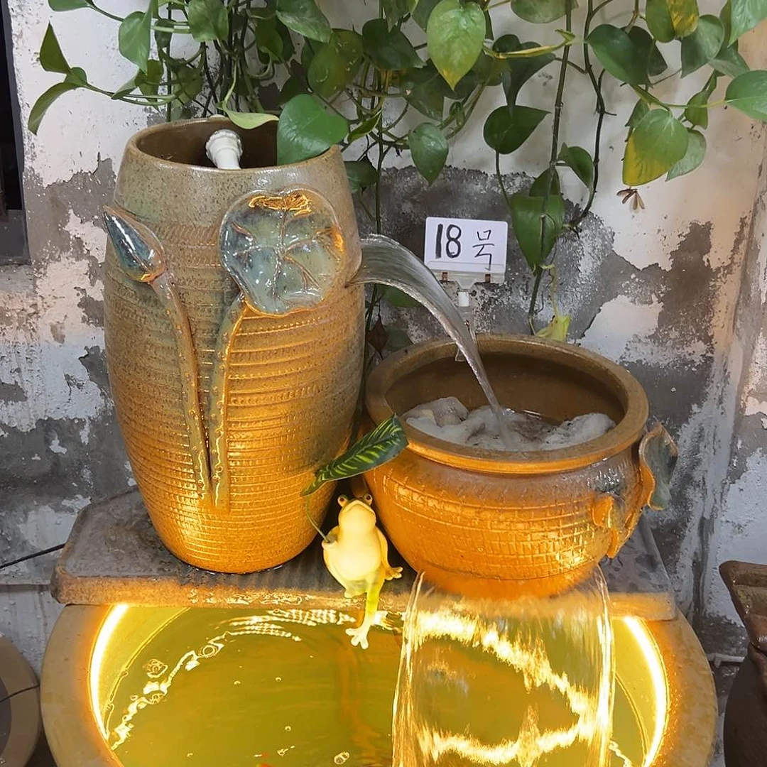 紫砂两个流水罐40瓦泵管件